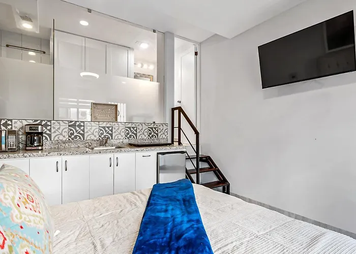 Morgan Residences 603